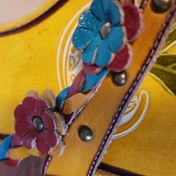 Miz Mooz Flip Flops - Picture 2 of 5